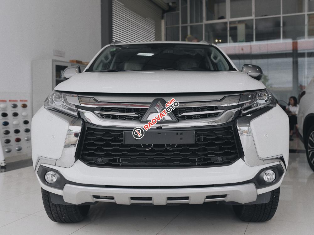 Cần bán Mitsubishi Allnew Pajero Sport đời 2017, màu trắng, nhập khẩu nguyên chiếc-1