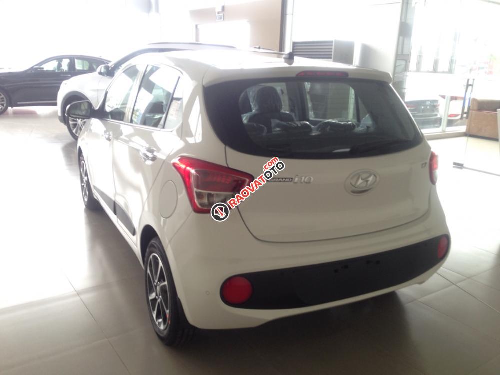 Hyundai Grand i10 AT 2017 màu trắng - Hỗ trợ tài chính lên đến 80%, LH: 0904488246 để nhận được hỗ trợ tốt nhất-4