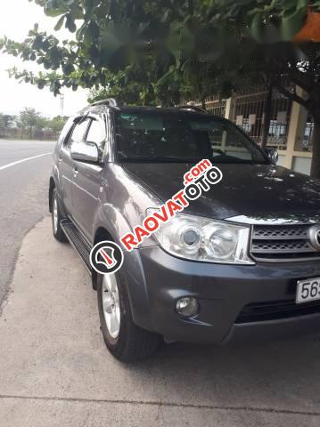 Cần bán gấp Toyota Fortuner 2.7 đời 2010, giá chỉ 540 triệu-4