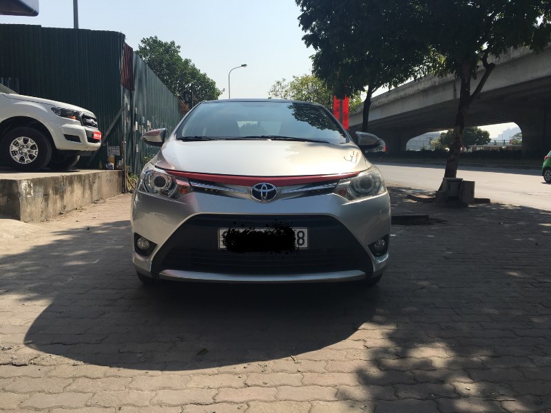 Cần bán xe Toyota Vios 1.5E năm 2016, màu bạc, nhập khẩu-6