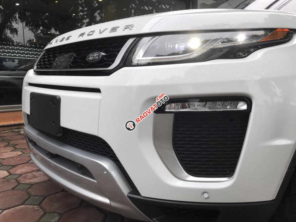 Bán LandRover Evoque Autobiography năm 2017, màu trắng, xe nhập Mỹ, giá tốt full kín đồ. LH: 0948.256.912-6