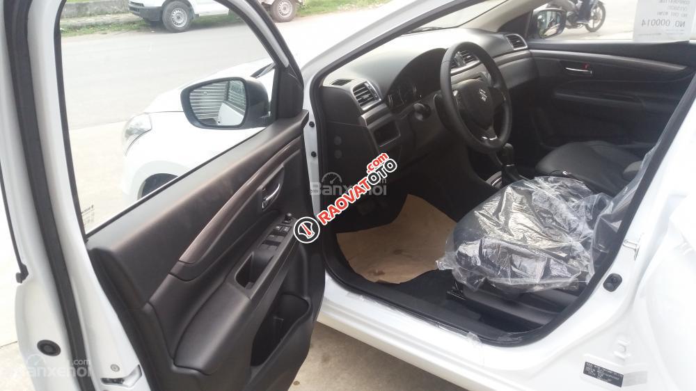 Cần bán xe Suzuki Ciaz năm 2018, màu trắng, nhập khẩu, xe giao ngay, Lh: 0985.547.829-3