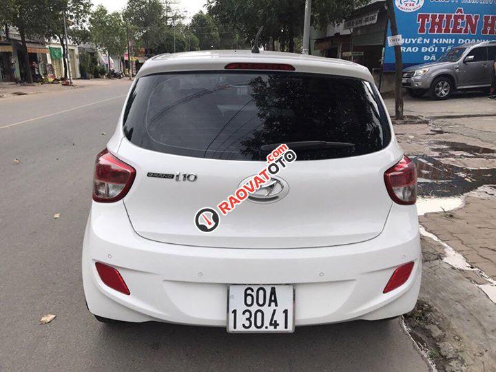 Bán Hyundai Grand i10 AT 2013, màu trắng, nhập khẩu nguyên chiếc-1