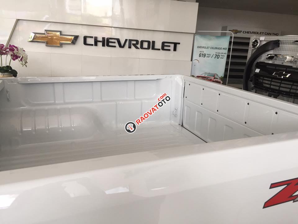 Chevrolet Colorado 2.8 AT, giảm ngay 30 triệu, trả góp: 150 triệu lấy xe, bảo hành 3 năm, 0907148849-2