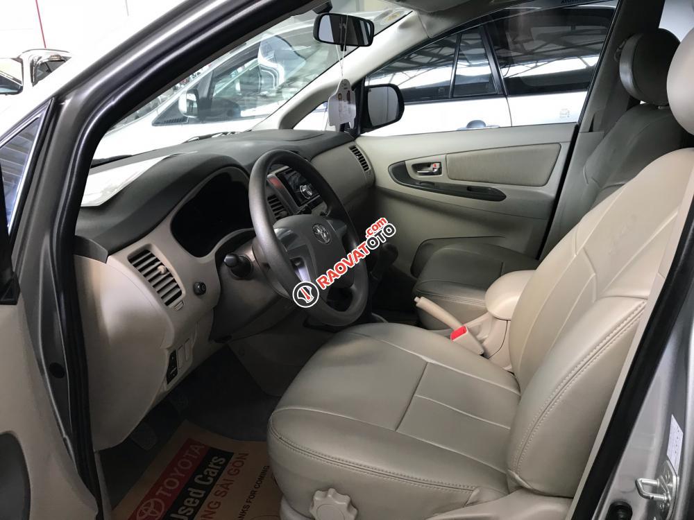 Bán Toyota Innova E đời 2016, màu bạc, giá hấp dẫn-2