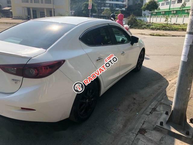 Bán Mazda 3 sản xuất 2015, màu trắng, giá chỉ 605 triệu-3