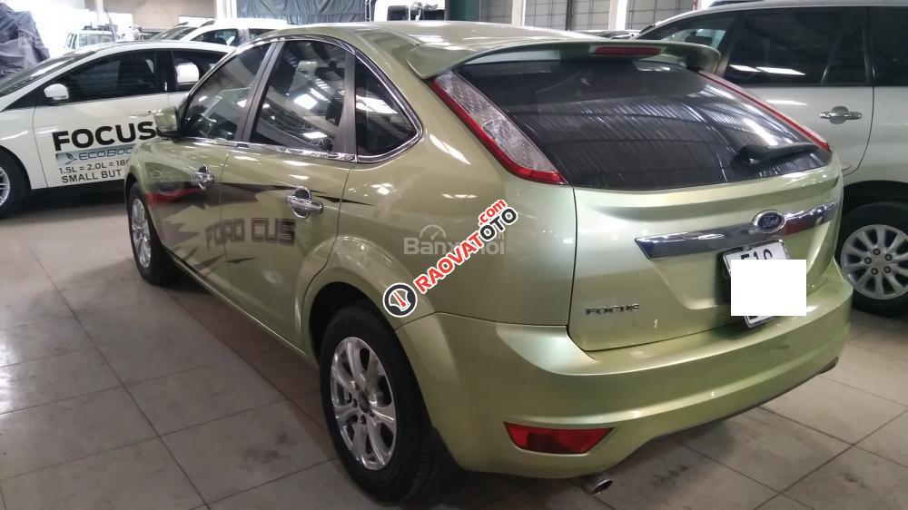 Bán Ford Focus AT Hatchback đời 2010, màu xanh, 77.000 km, BH hãng 1 năm-1