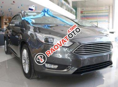 Bán Ford Focus 1.5L Titanium đời 2018, giao ngay, đủ màu, giá ưu đãi bất ngờ- LH ngay: 0904 529 239 gặp Sa-0