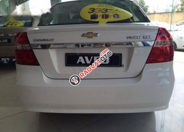 Bán Chevrolet Aveo LT đời 2017, màu trắng, giá 459tr-0