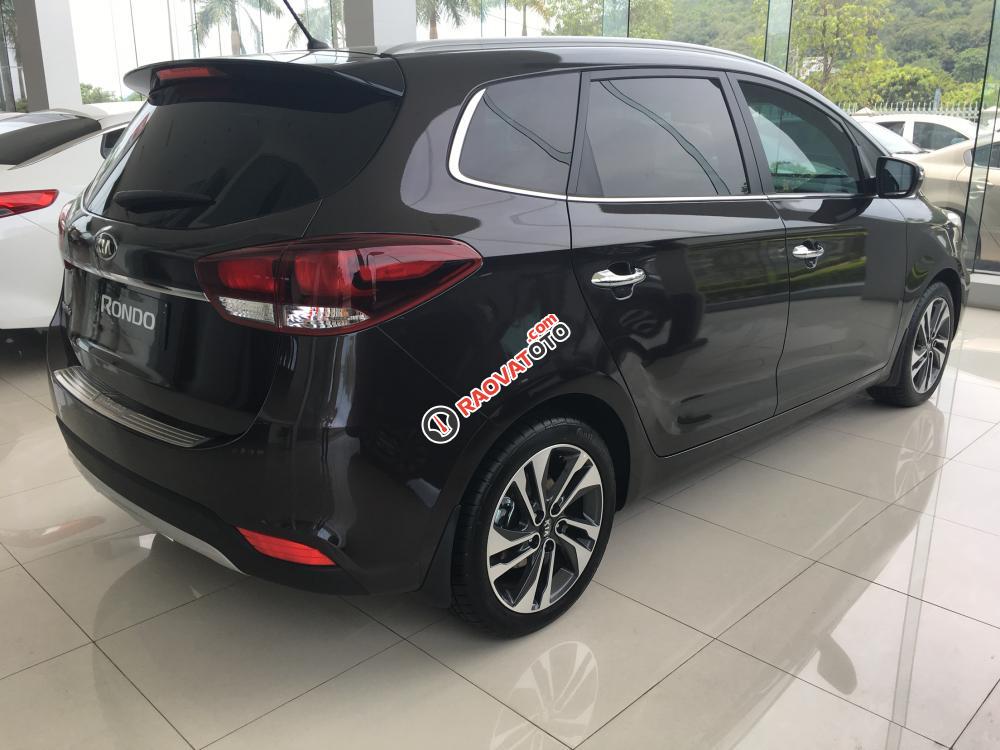 Bán ô tô Kia Rondo sản xuất 2018 màu đen, giá chỉ 609 triệu, Lh: 0966 199 109-3