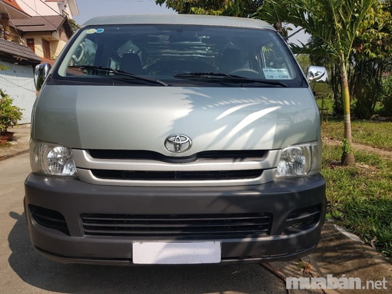 Bán Toyota Hiace đời 2008, màu bạc, nhập khẩu nguyên chiếc-0