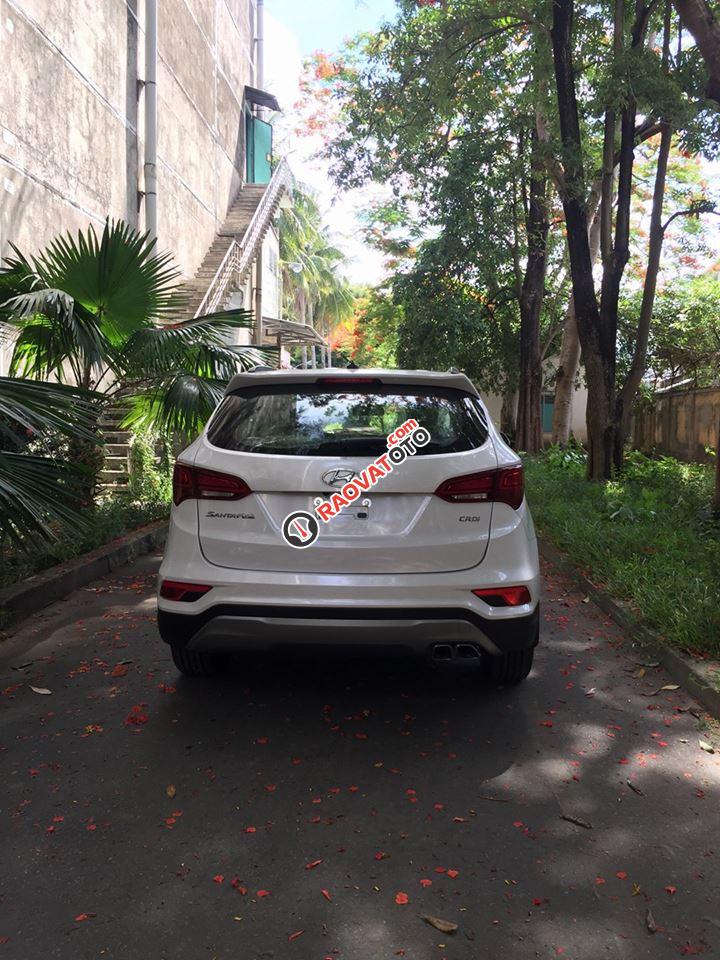 Giá xe Hyundai Santa Fe Đà Nẵng, giảm 230 triệu, trả góp 90% xe, LH Ngọc Sơn: 0911.377.773-3