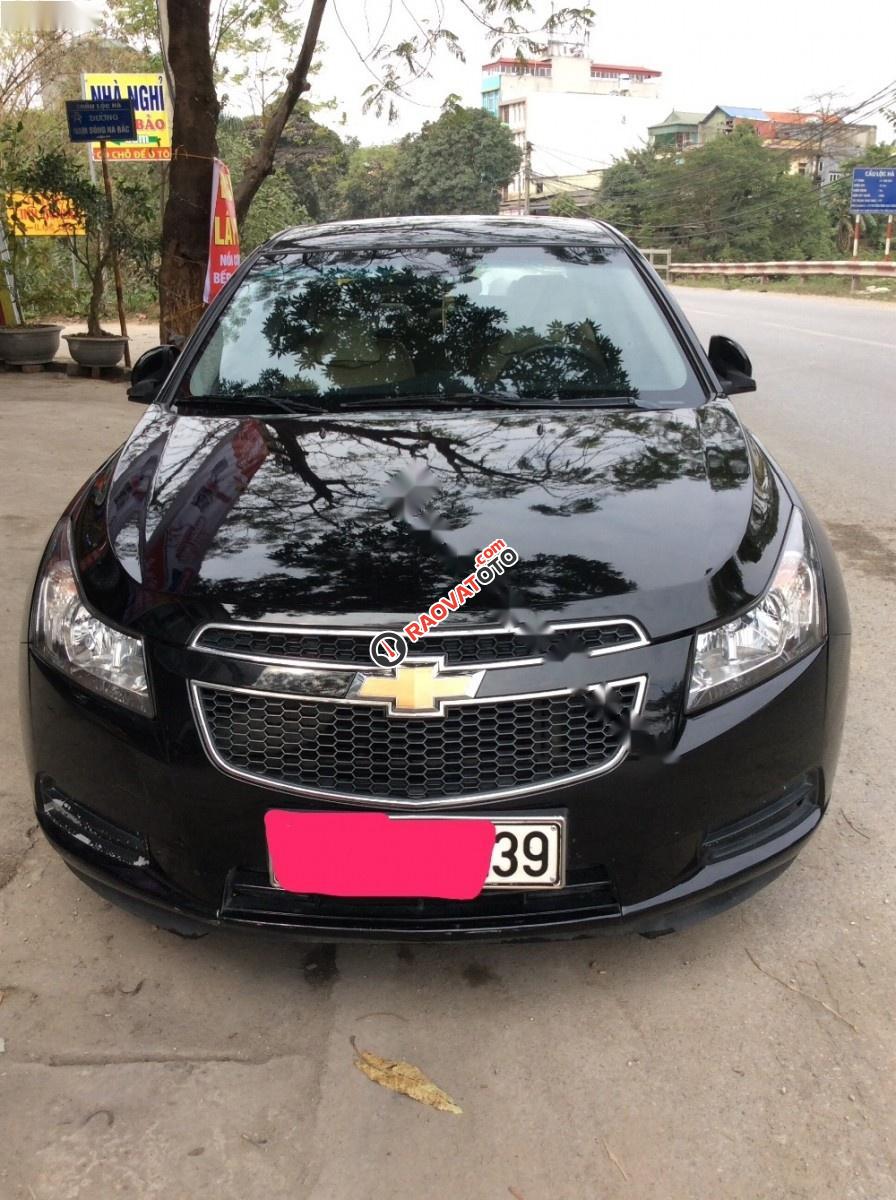 Cần bán Chevrolet Cruze LS sản xuất 2012, màu đen-1