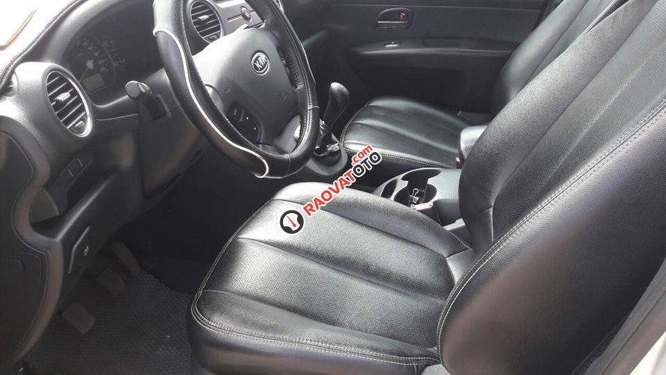 Bán Kia Carens đời 2016, màu bạc giá cạnh tranh-3