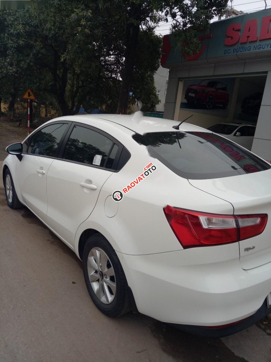 Cần bán xe Kia Rio 2015, màu trắng, nhập khẩu nguyên chiếc chính chủ-1