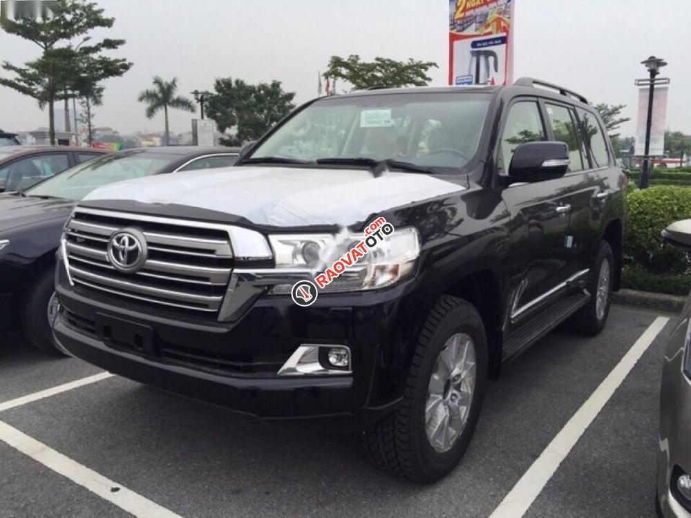 Bán Toyota Land Cruiser VX 4.6 V6 năm 2017, màu đen, nhập khẩu-2