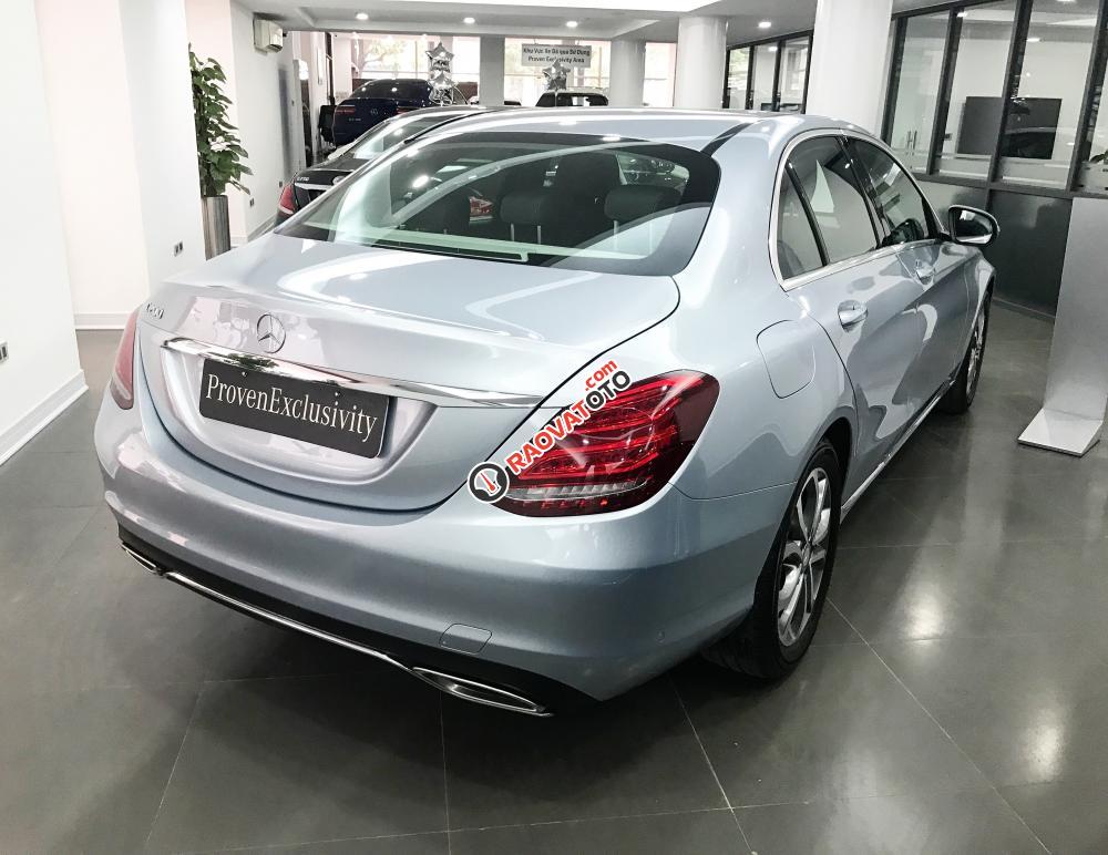 Bán Mercedes C200 2017 chạy lướt giá rẻ-7