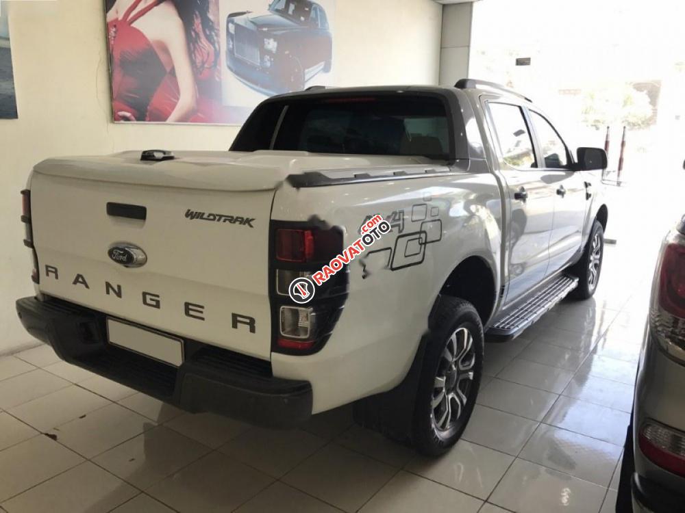 Bán ô tô Ford Ranger Wildtrak 3.2L 4x4 AT 2015, màu trắng, nhập khẩu Thái  -2