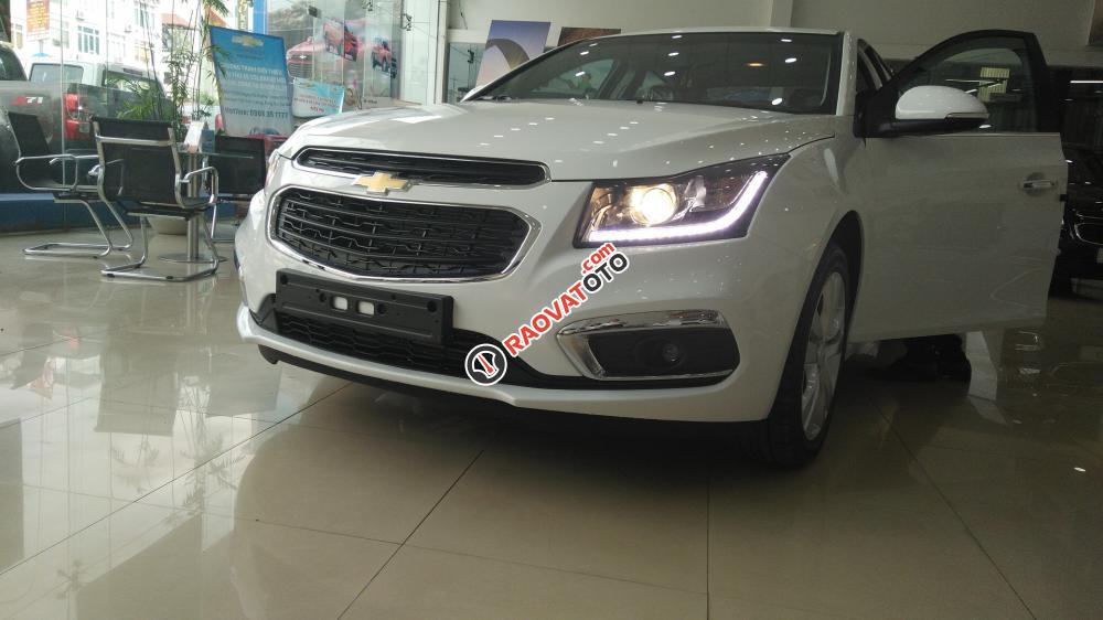 Bán xe Chevrolet Cruze 1.8AT 2018 chỉ với hơn 60 triệu. Hotline: 0916 047 222-0