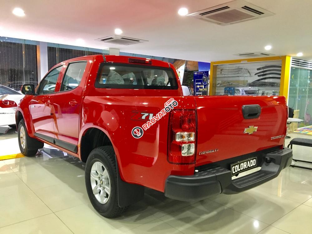 Bán Chevrolet Colorado 2.5 LT 4x2 đời 2018 màu đỏ, xe nhập, giá tốt-0