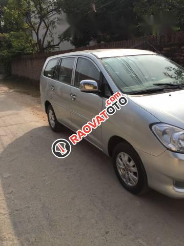 Bán Toyota Innova G đời 2008, màu bạc như mới, 335tr-3