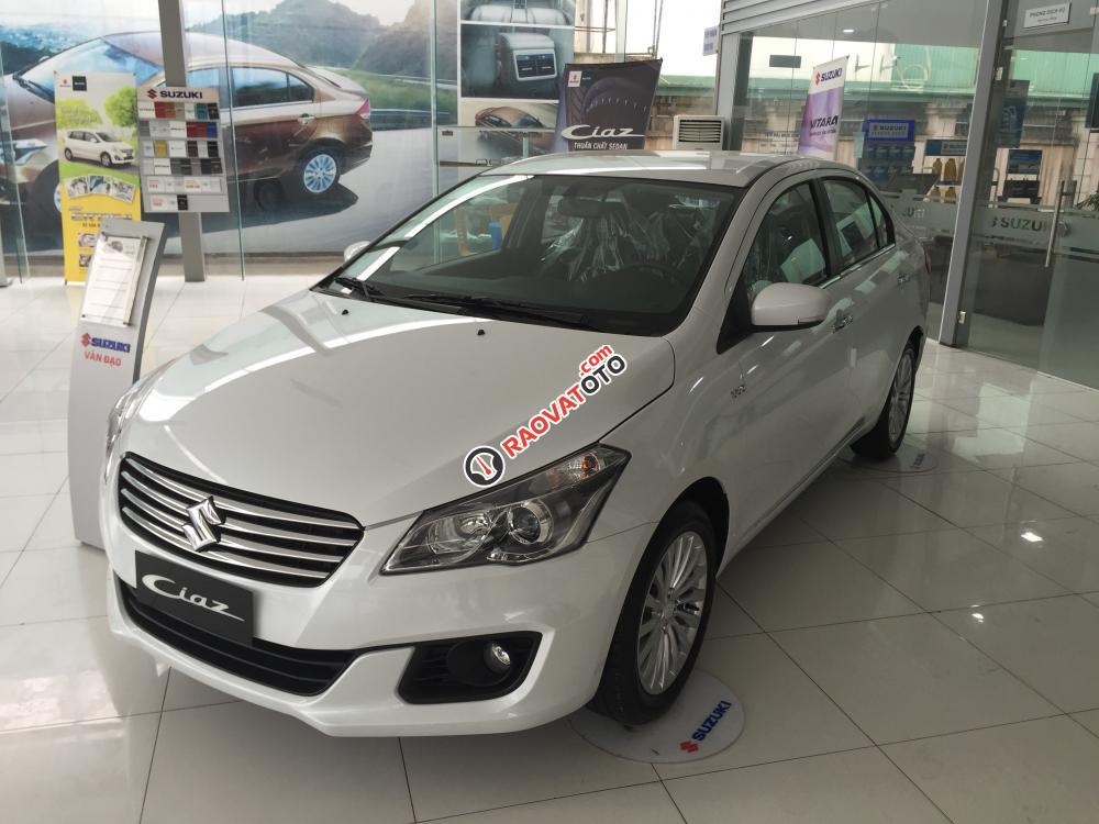 Bán Suzuki Ciaz đời 2017 nhập Thái Lan, khuyến mãi tiền mặt. Liên hệ 0983.489.598-0