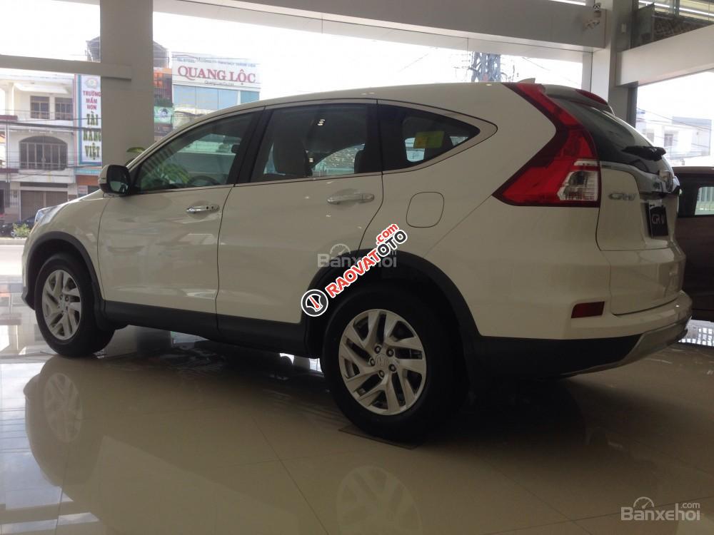 Honda Quảng Bình bán Honda CR-V 2017, khuyến mãi lớn, xe giao ngay, liên hệ: 094 667 0103-4