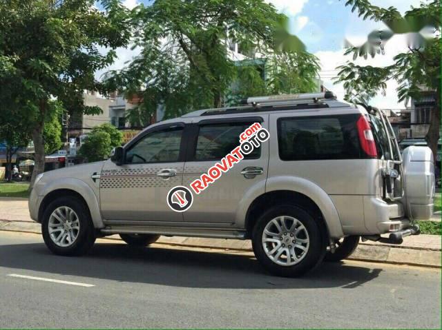 Cần bán gấp Ford Everest đời 2014 số tự động-5