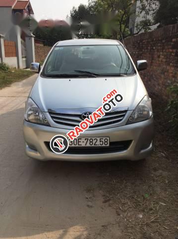 Bán Toyota Innova G đời 2008, màu bạc như mới, 335tr-0