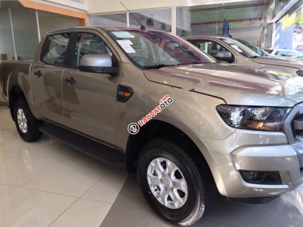 Bán Ford Ranger XLS 2.2AT đời 2017, xe nhập, giá tốt-3