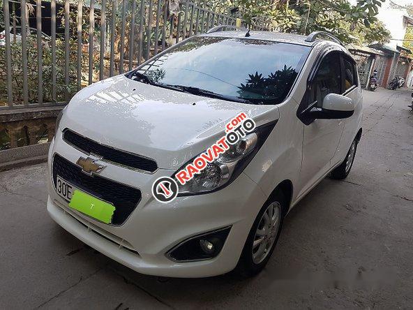 Bán Chevrolet Spark 1.0AT đời 2013, màu trắng chính chủ-3