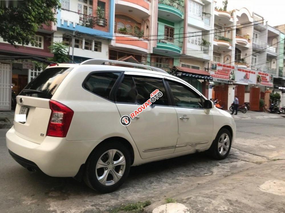 Bán Kia Carens 2015, màu trắng số sàn, giá chỉ 395 triệu-6