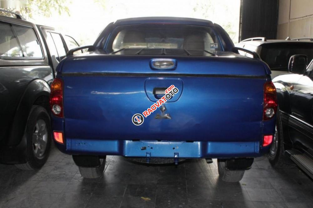 Cần bán Mitsubishi Triton đời 2009, màu xanh lam, xe nhập số sàn-5