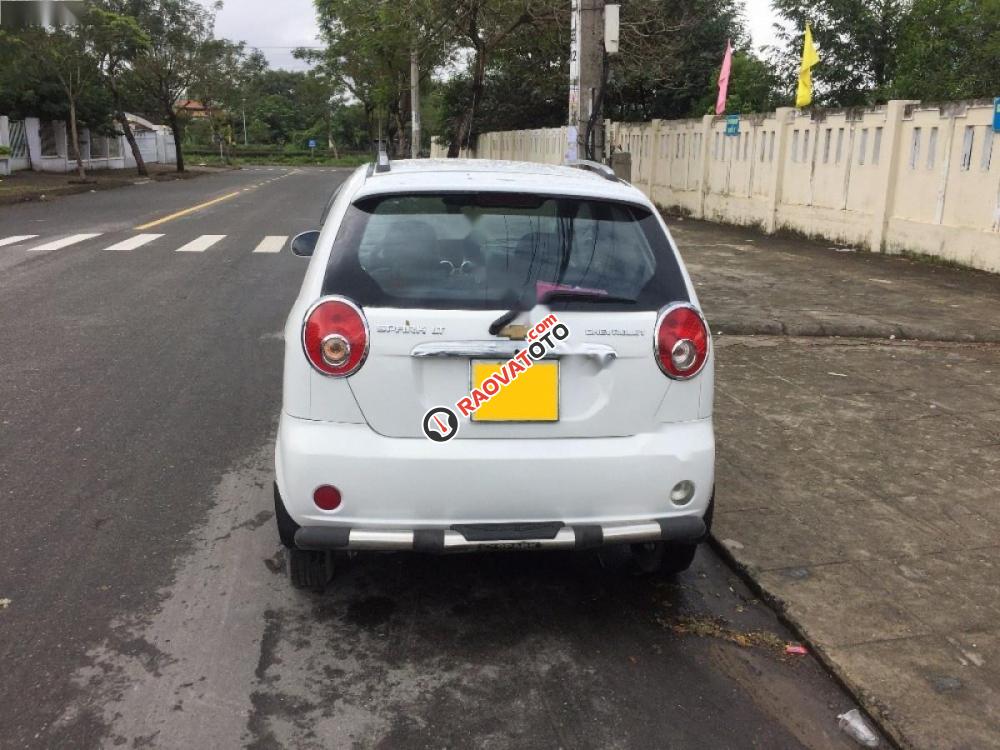 Cần bán Chevrolet Spark sản xuất 2009, màu trắng số sàn-4