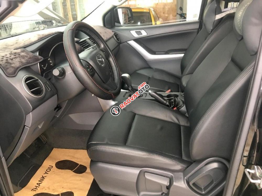 Cần bán lại xe Mazda BT 50 đời 2017, màu đen, nhập khẩu số tự động-1