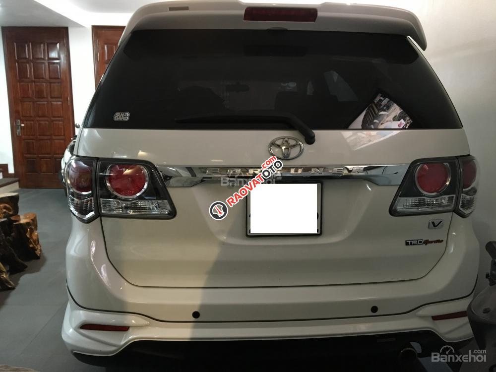 Cần bán xe Toyota Fortuner sản xuất 2016, màu trắng-0