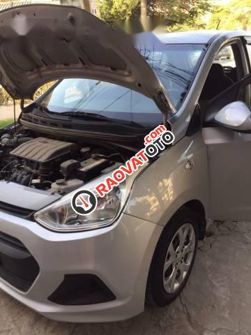 Bán Hyundai Grand i10 2014, màu bạc-2