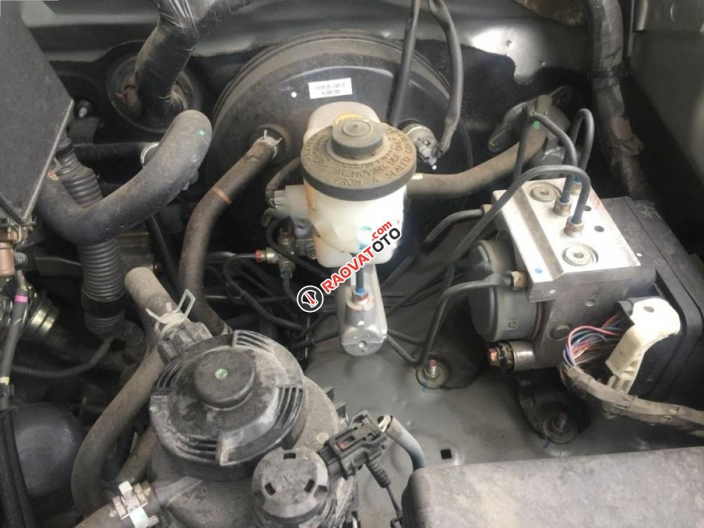 Cần bán Toyota Fortuner 2.5G đời 2015, màu bạc số sàn-8