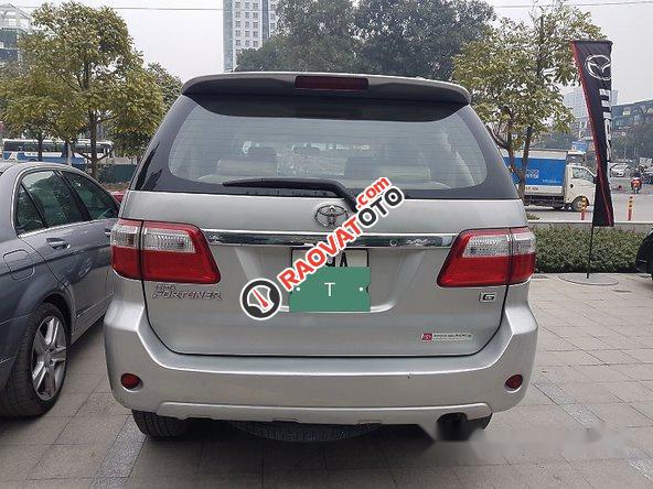 Cần bán gấp Toyota Fortuner 2.5G đời 2011, màu bạc số sàn, 655 triệu-1