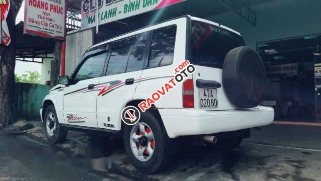 Bán ô tô Suzuki Vitara đời 2004, màu trắng -0