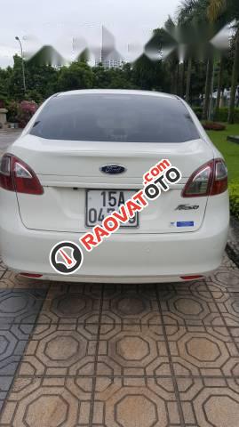 Bán Ford Fiesta, đời 2012, màu trắng số tự động-0