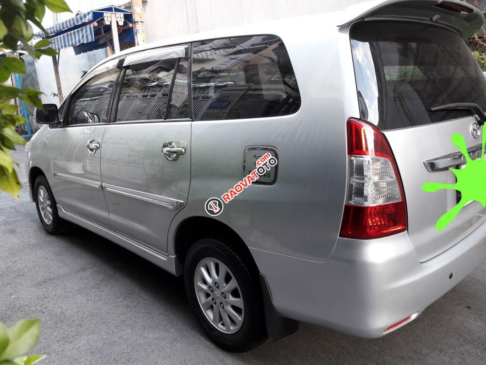 Toyota Innova E cuối 2013 một đời chủ, màu bạc zin-4