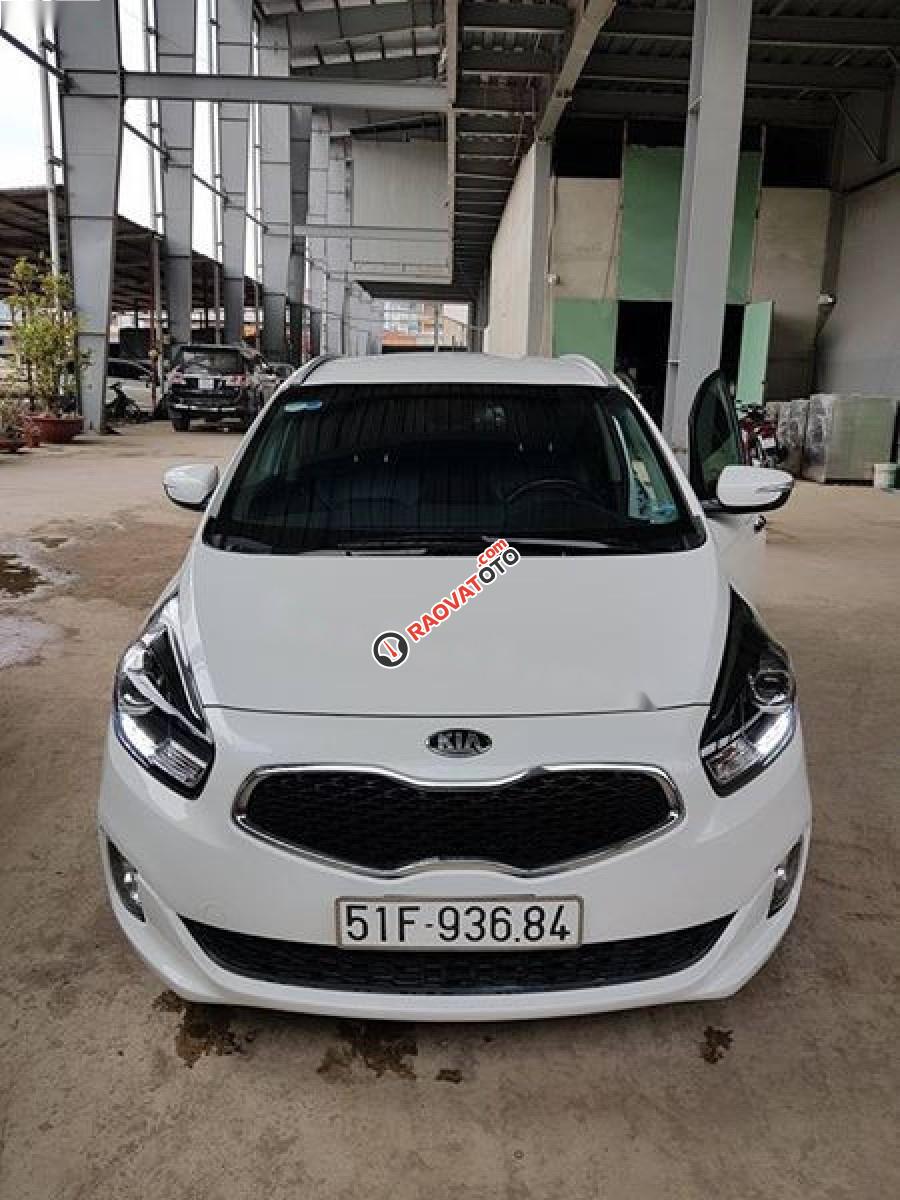 Bán Kia Rondo DAT 2016, màu trắng, giá 670tr-1