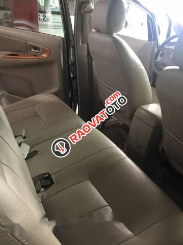 Bán Toyota Innova G sản xuất 2010, màu bạc-3