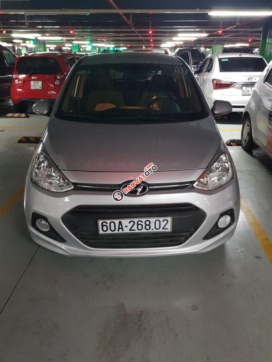 Cần bán gấp Hyundai Grand i10 1.0AT sản xuất 2016, màu bạc, nhập khẩu nguyên chiếc chính chủ-7