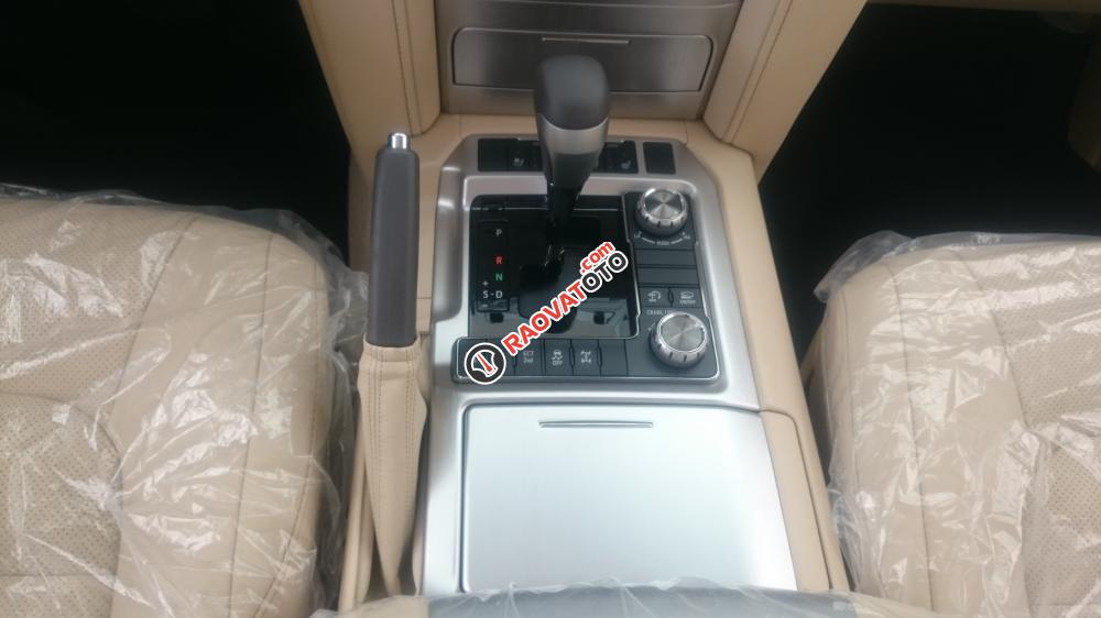 Toyota Land Cruiser V8 đời 2016, màu đen, nhập khẩu nguyên chiếc-5