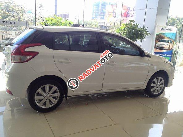 Cần bán Toyota Yaris E CVT đời 2017, màu trắng-1