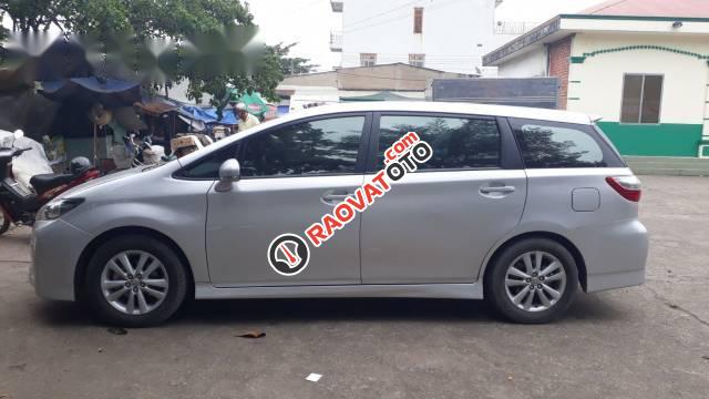 Cần bán xe Toyota Wish đời 2012, giá 690tr-0