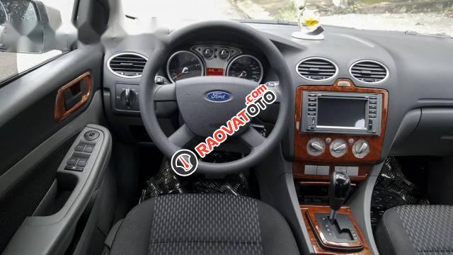 Bán Ford Focus năm 2013, màu bạc-2