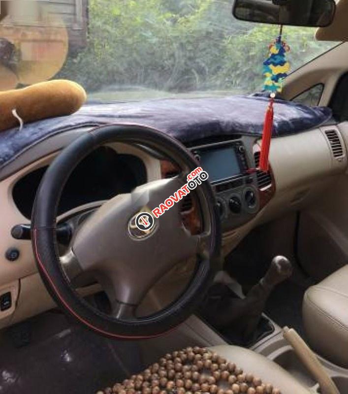 Cần bán gấp Toyota Innova G đời 2007, màu bạc-5